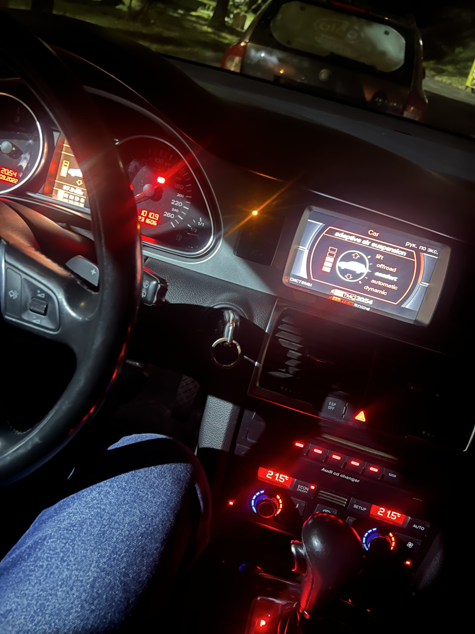 Пара лето R21 / обновление mmi 2g — Audi Q7 (1G), 3 л, 2007 года | шины ...