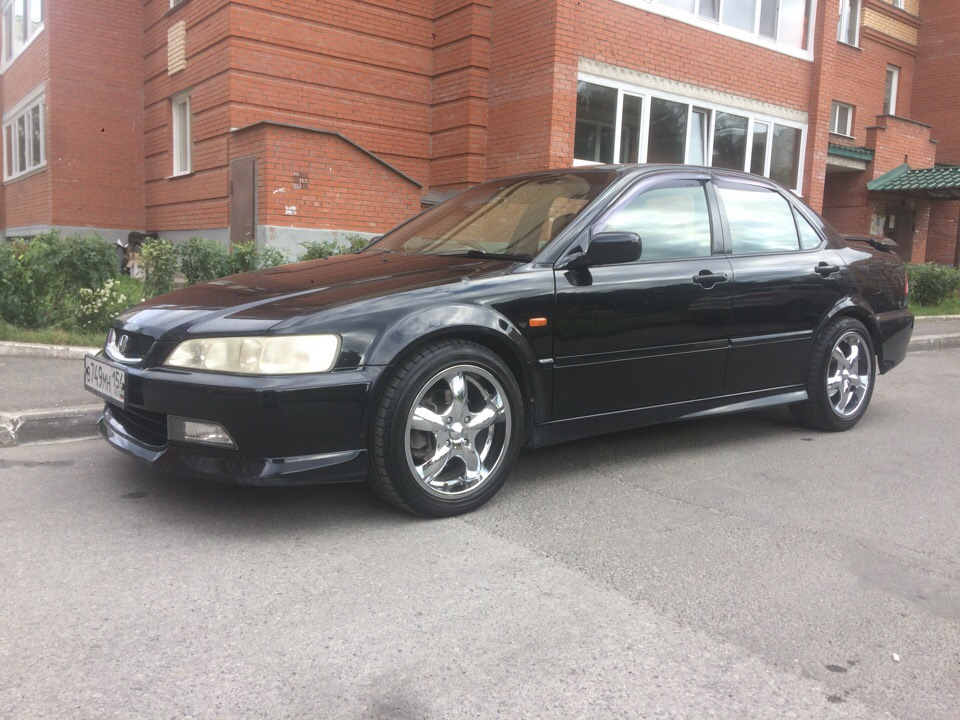 Диски apis. 205 45 r17 слик. Диски apis. Rays united arrows r17. Rays r17 forester.