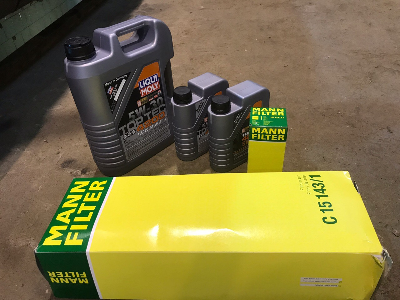 Замена масла и фильтров — BMW X5 (E53), 3 л, 2006 года | расходники ...