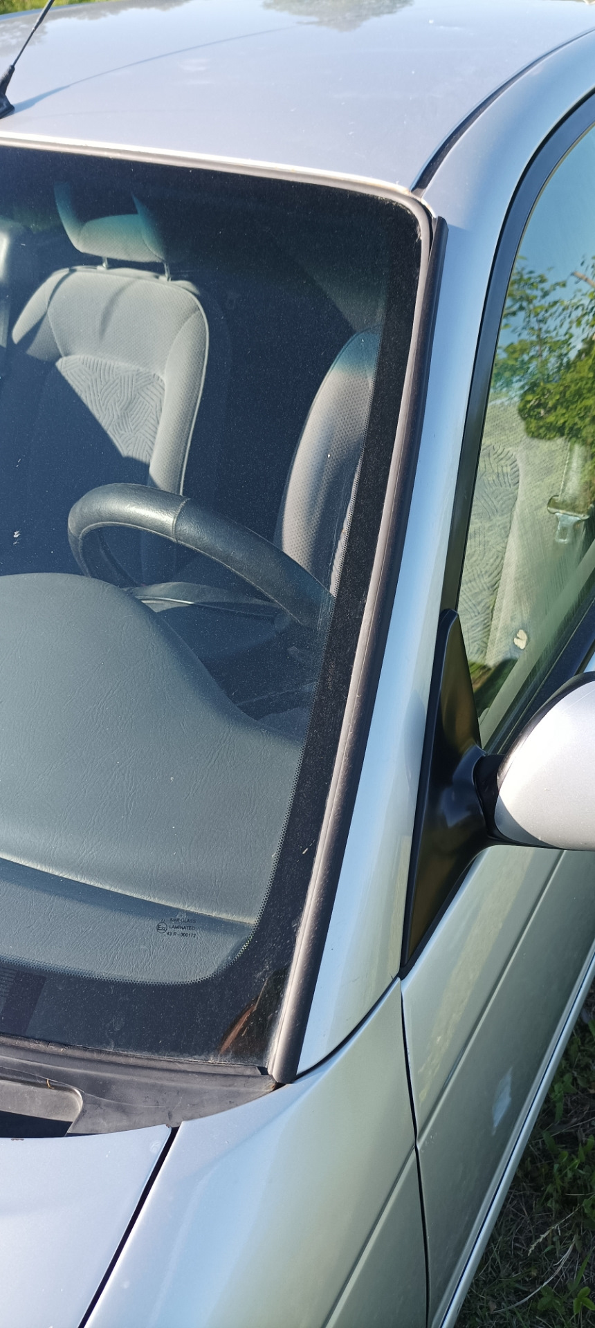 Стрелка (водосток). — Toyota Avensis I, 2 л, 1998 года | аксессуары ...