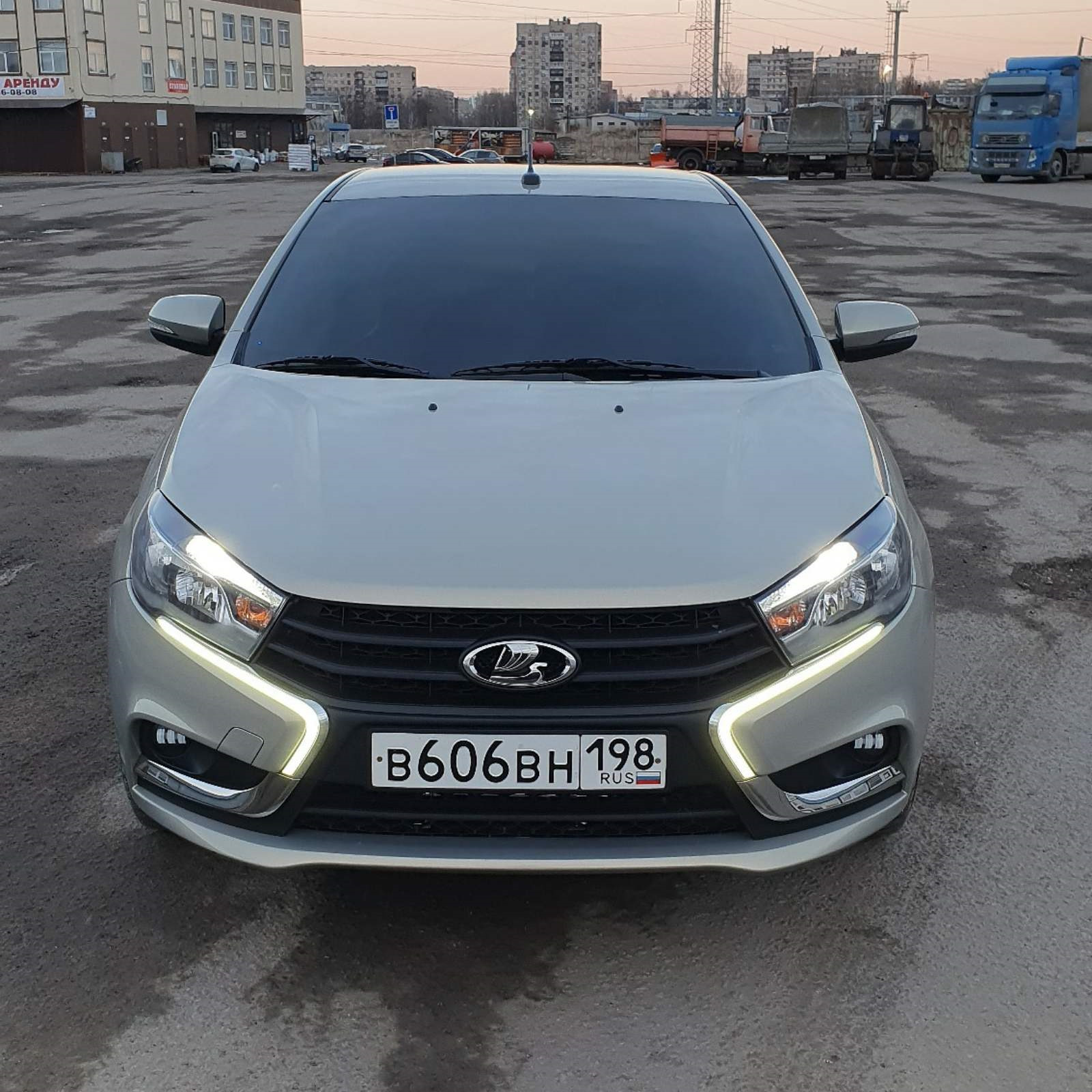 Ходовые огни с повторителями на лада веста седан — Сообщество «Лада Веста  (Lada Vesta)» на DRIVE2