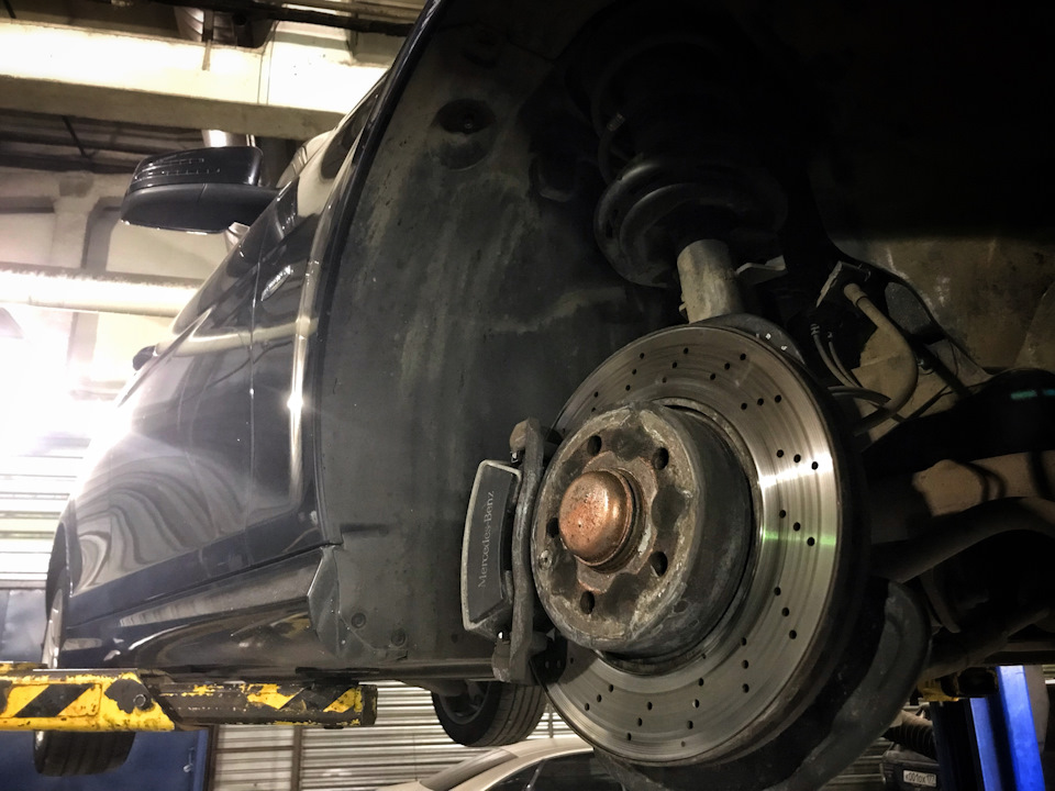 Хруст при вывороте руля — Mercedes-Benz C-class (W204), 1,8 л, 2011 ...