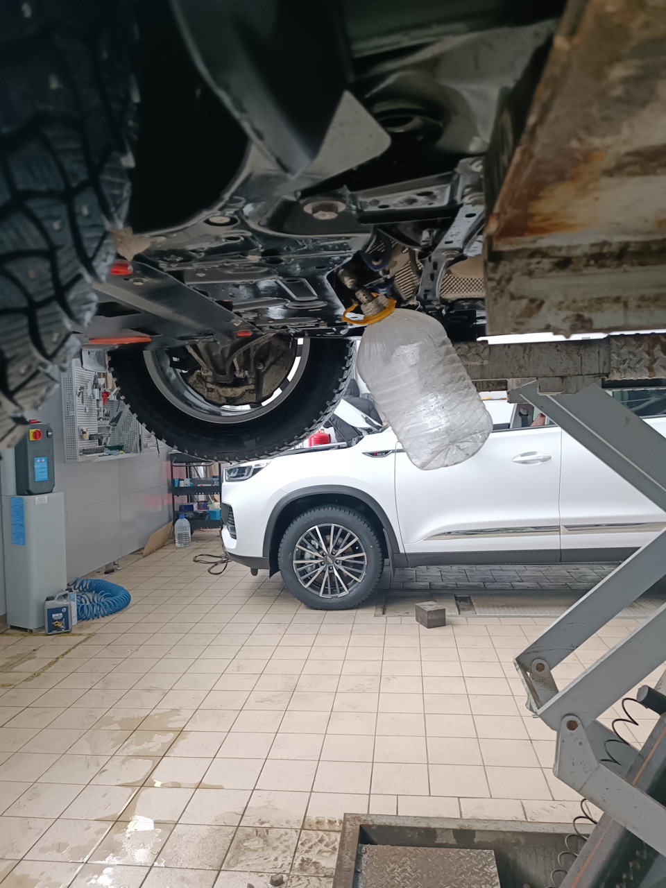 Фото в бортжурнале Volvo XC60 (2G)