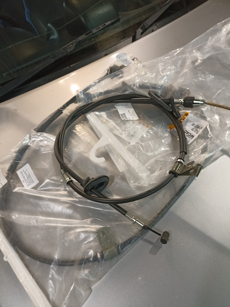 Тросики ручного тормоза — Suzuki Escudo (1G), 1,6 л, 1995 года | своими ...