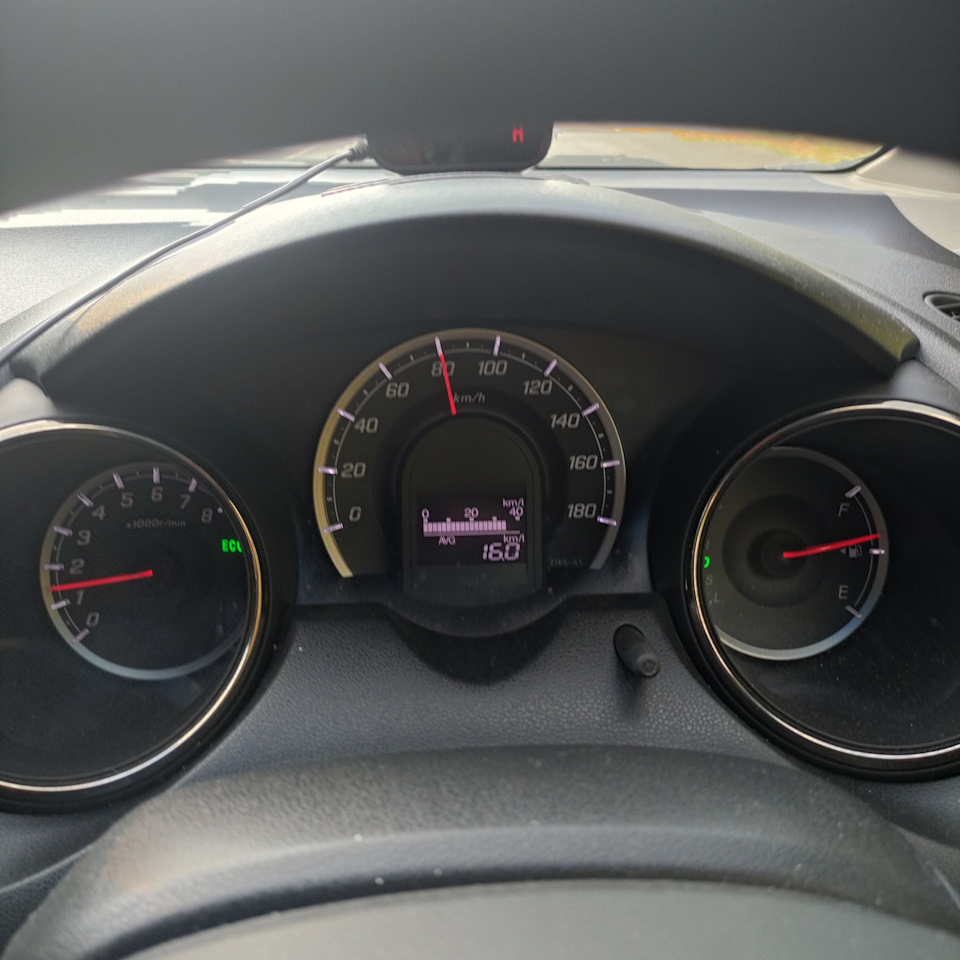 Средний расход на пробег 4800 — Honda Fit Shuttle (1G), 1,5 л, 2012 ...