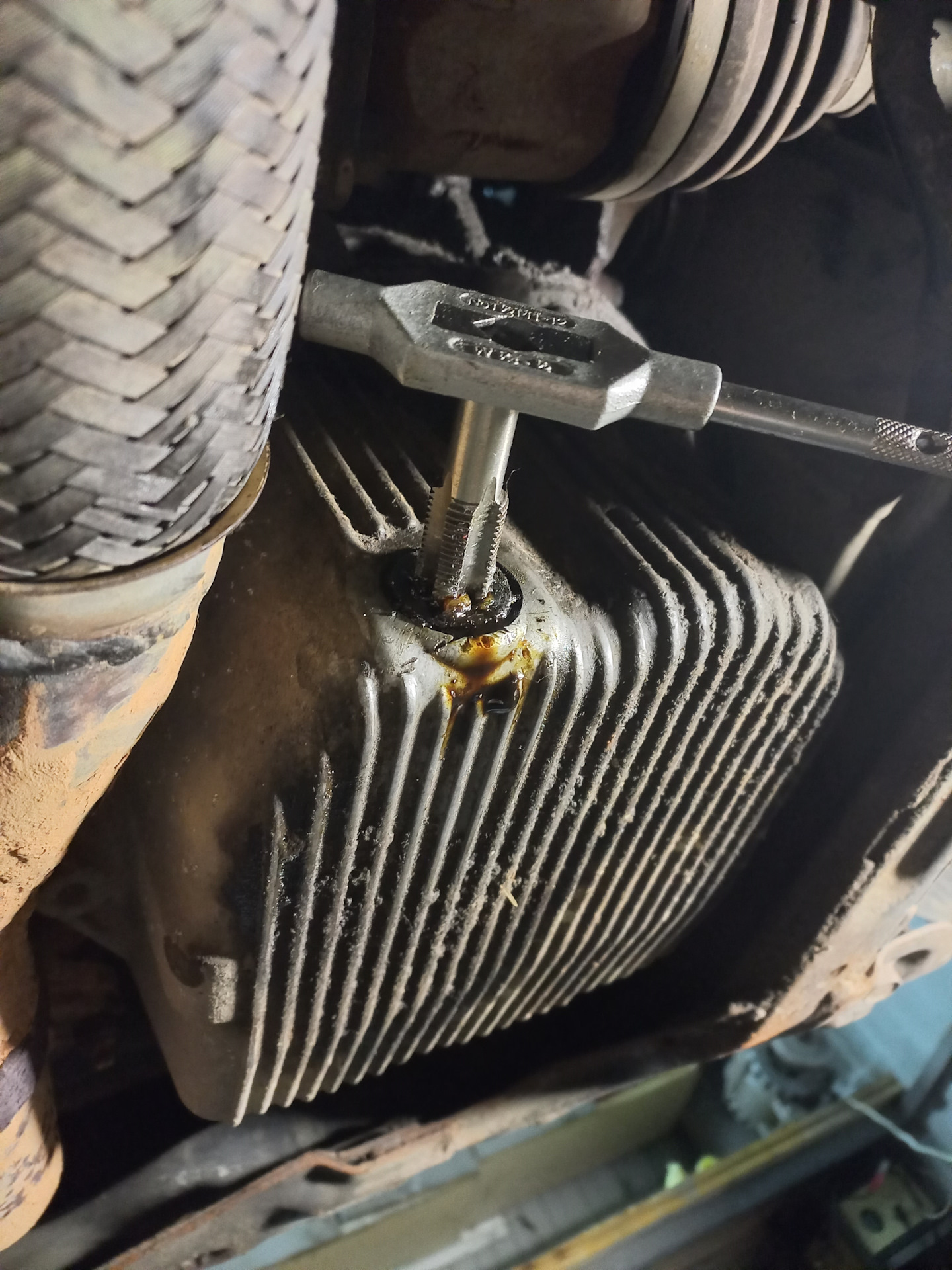 Ремкомплект сливной пробки картера ДВС — KIA Sportage (2G), 2 л, 2009 ...