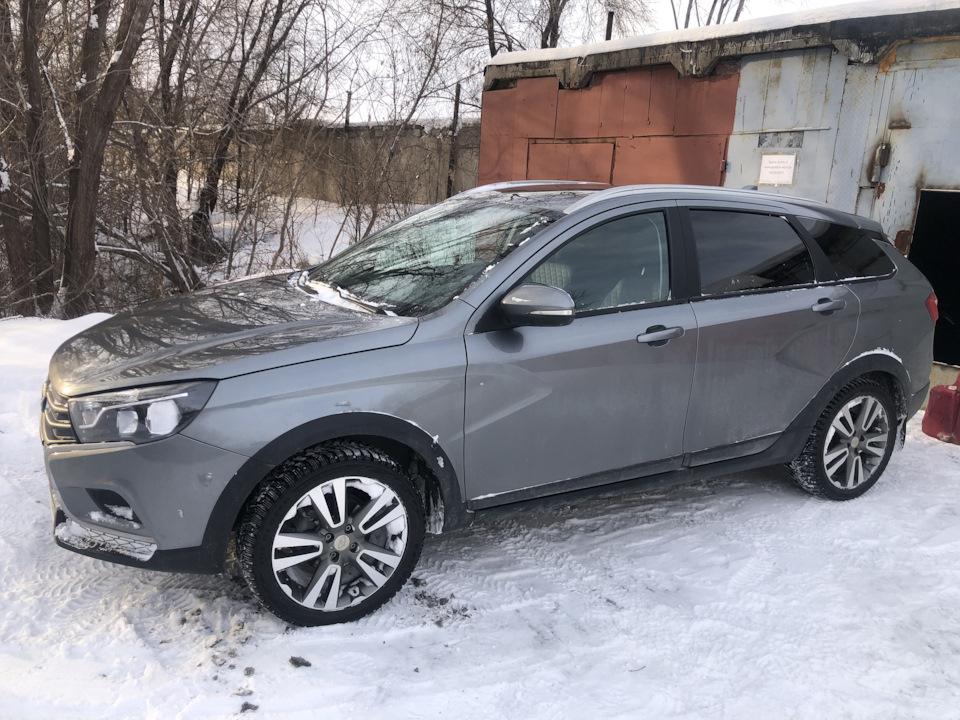 Магнитола и чехлы — Lada Vesta SW Cross (1G), 1,6 л, 2020 года ...