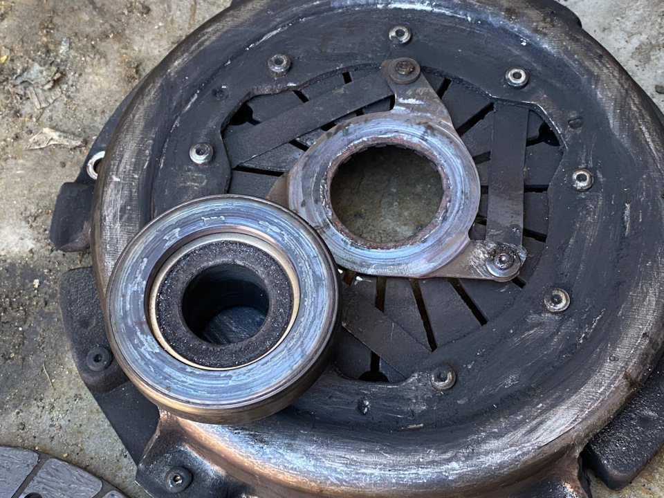 Пятак сгорел, пропали холостые — Lada 21061, 1,5 л, 1985 года | визит ...