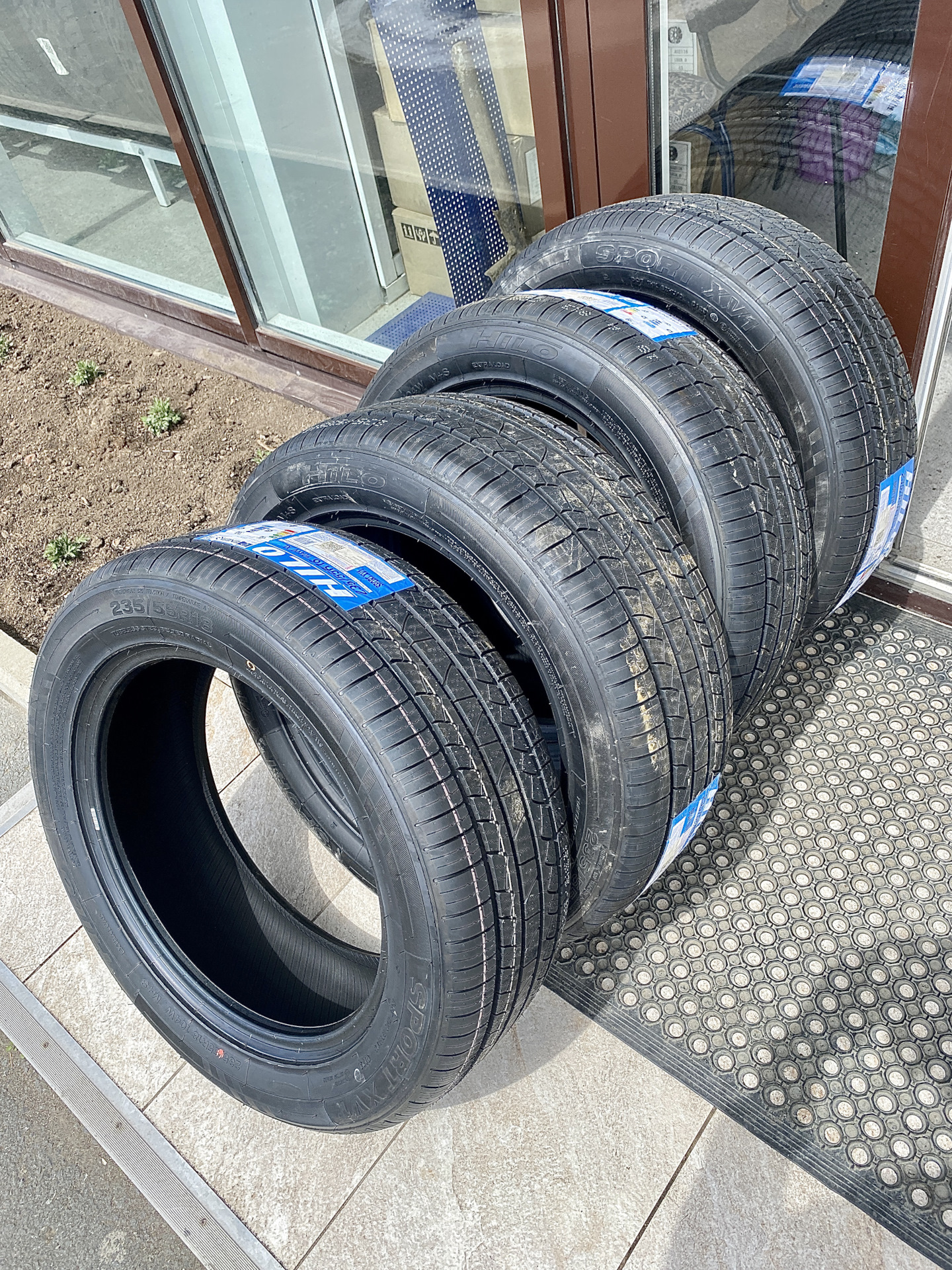 Летняя резина HILO 235/55/18 — Subaru Forester (SK), 2 л, 2019 года ...