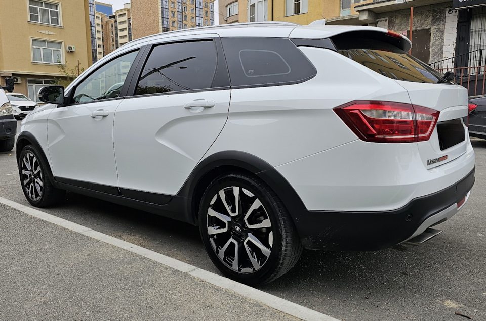Диски Vesta Cross NG и зимняя резина — Lada Vesta SW Cross (1G), 1,8 л ...