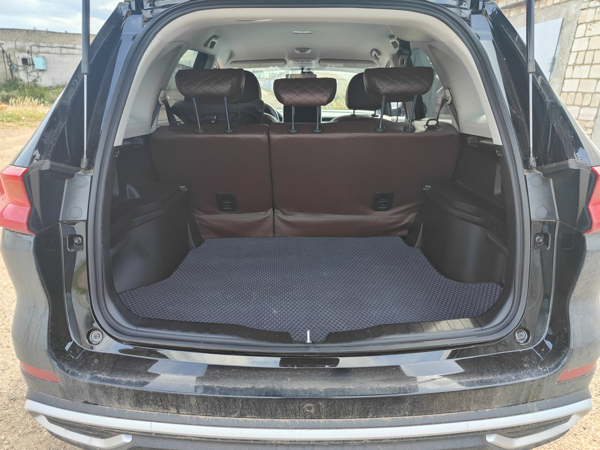 Ковёр в багажник — Haval M6 (2G), 1,5 л, 2024 года | аксессуары | DRIVE2