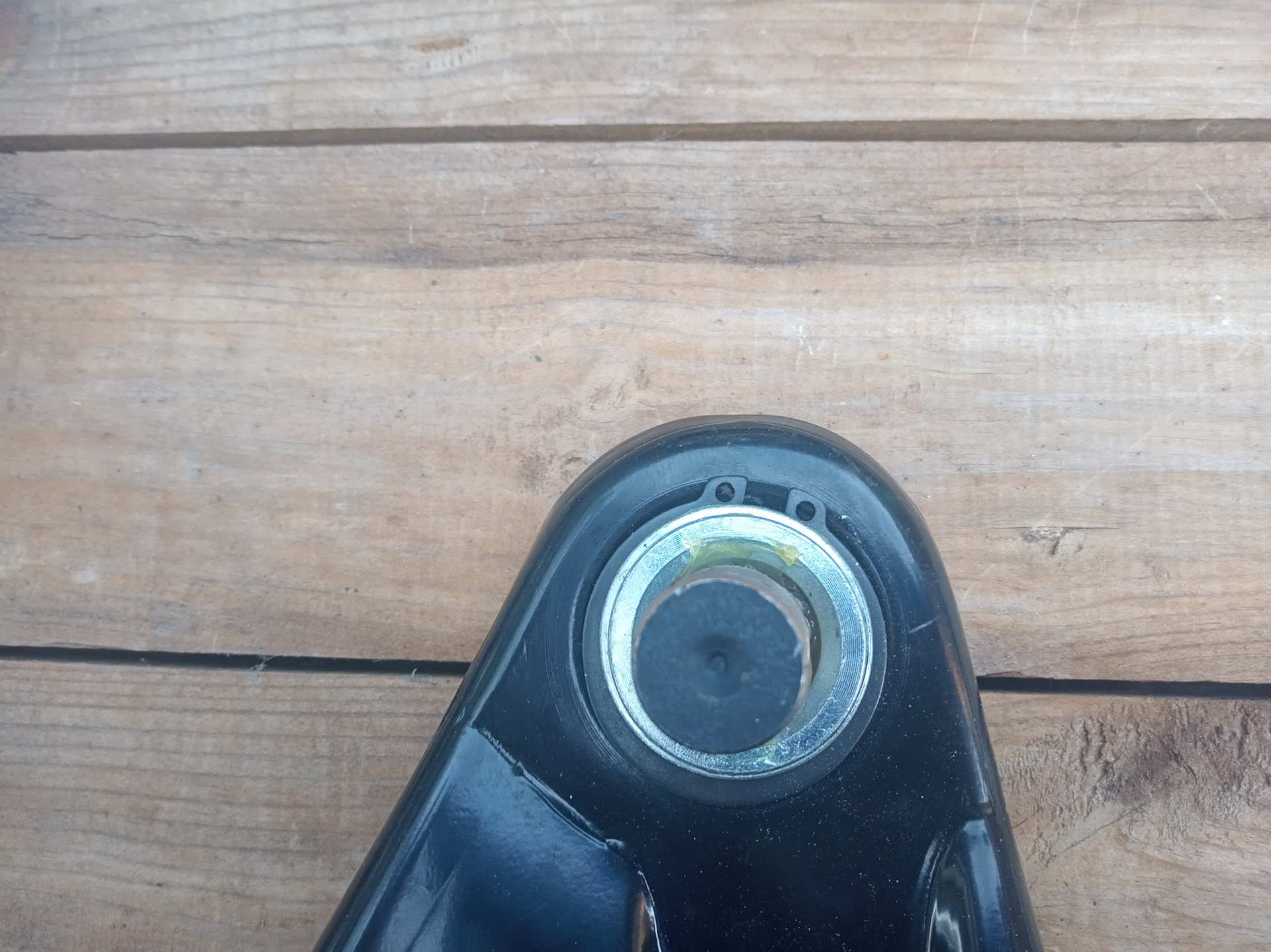 Замена рычагов и стоек стабилизатора — Lada Ларгус, 1,6 л, 2013 года ...