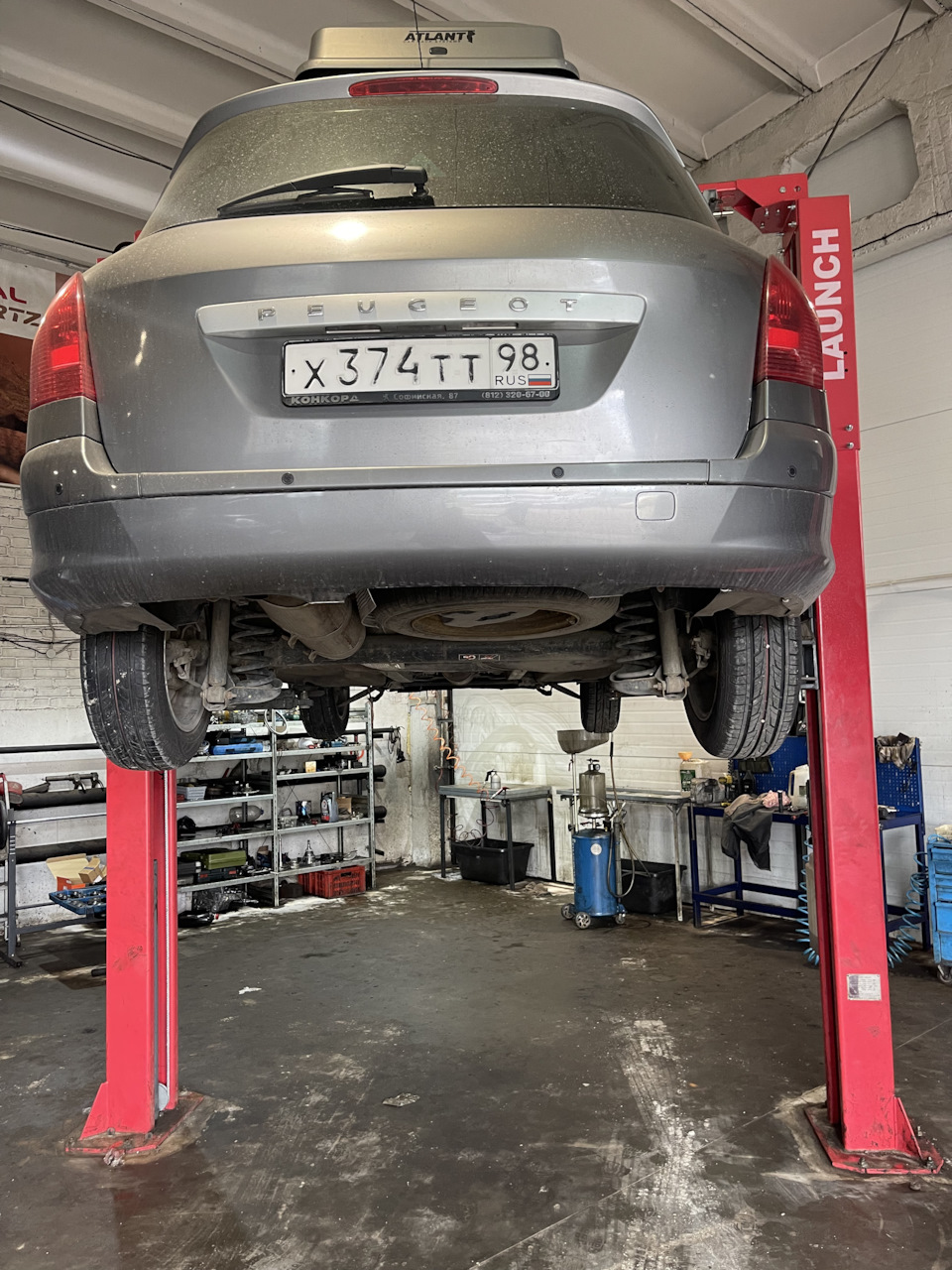 Звук колокольчика на неровной дороге — Peugeot 308 SW (1G), 1,6 л, 2009 ...