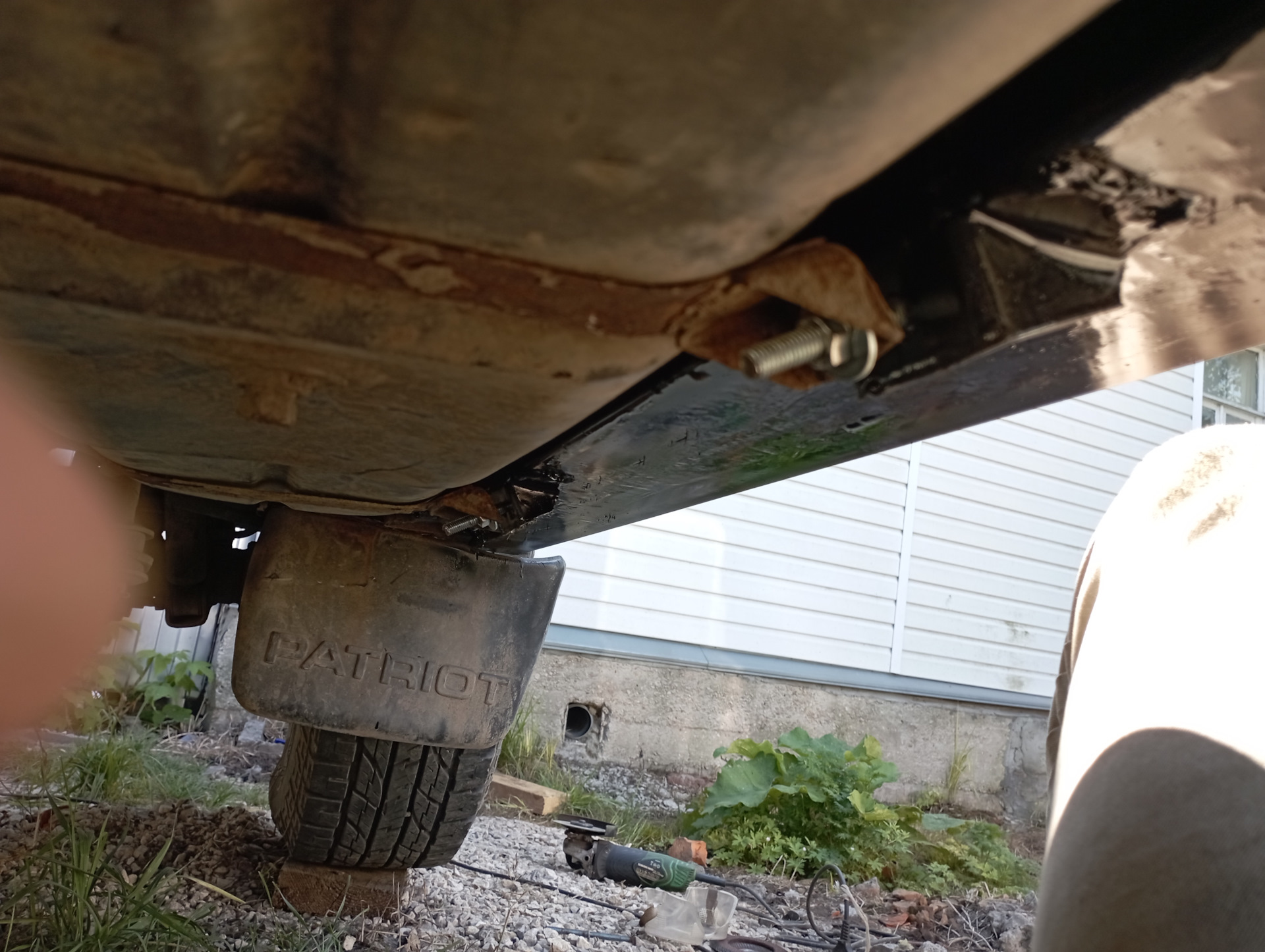 Замена порогов Уаз пикап 2010 года — DRIVE2