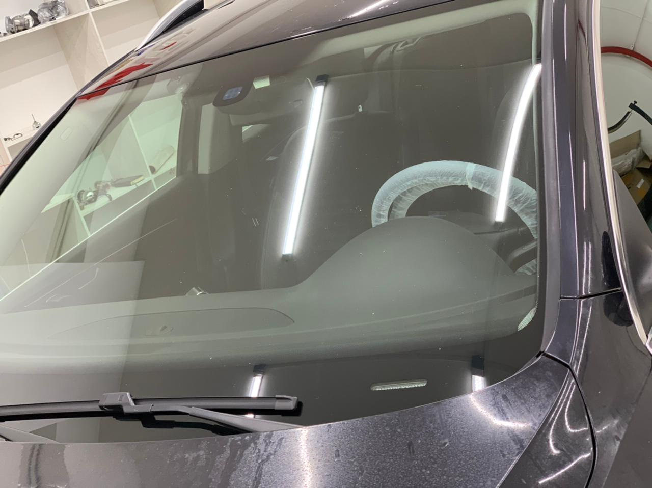 Полировка лобового и удаление царапин на стекле — Volkswagen Passat ...