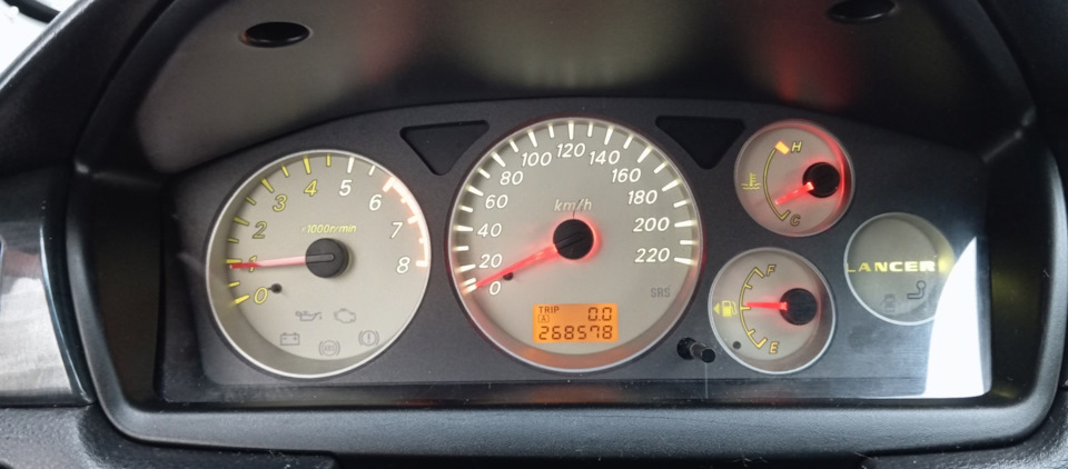 Подсветка приборки — Mitsubishi Lancer IX, 1,6 л, 2004 года | тюнинг ...