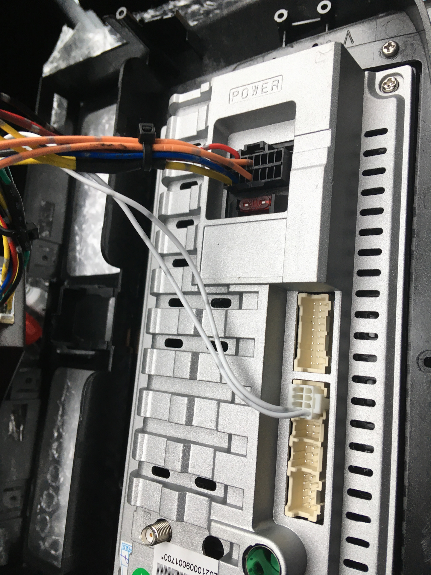 Колодка подключения магнитолы 1CDU распиновка, нужна помощь — Volvo ...