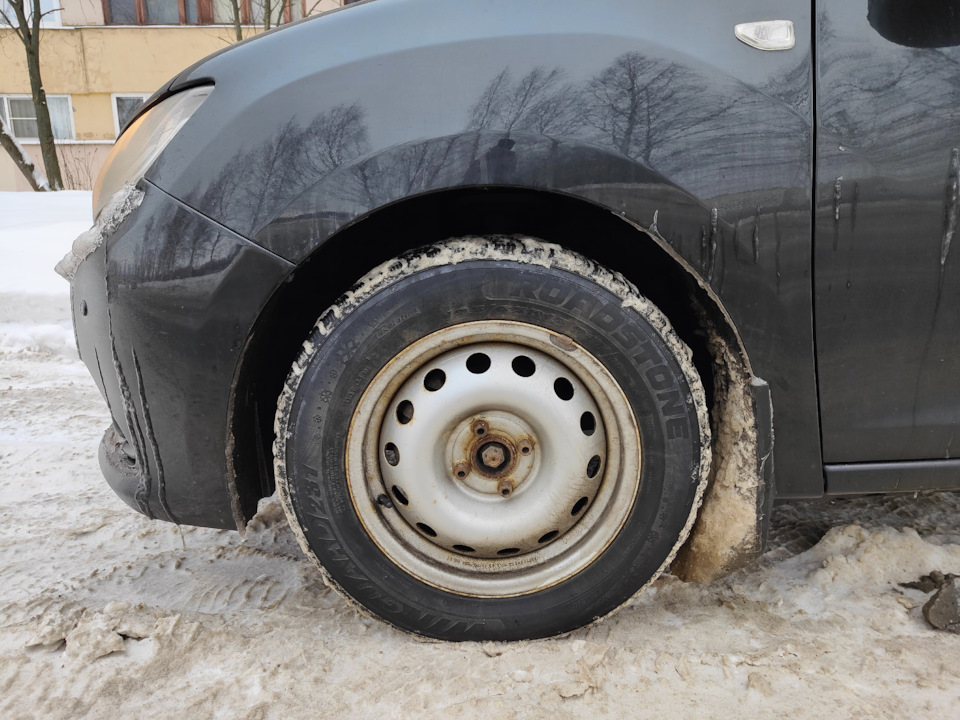 Замена передних пружин — Renault Logan (2G), 1,6 л, 2018 года | визит ...