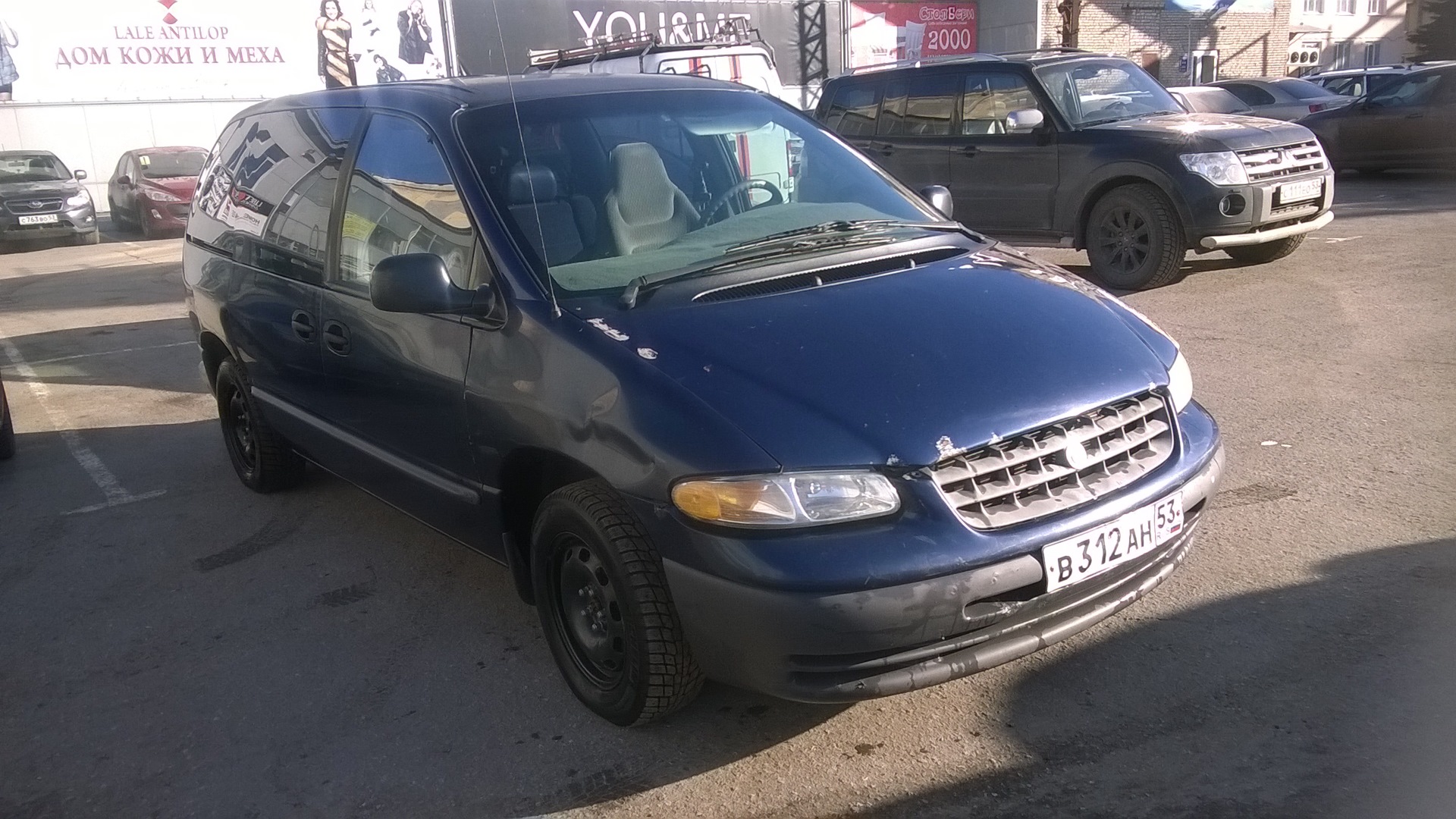 Chrysler Voyager (3G) 3.0 бензиновый 2000 | на DRIVE2