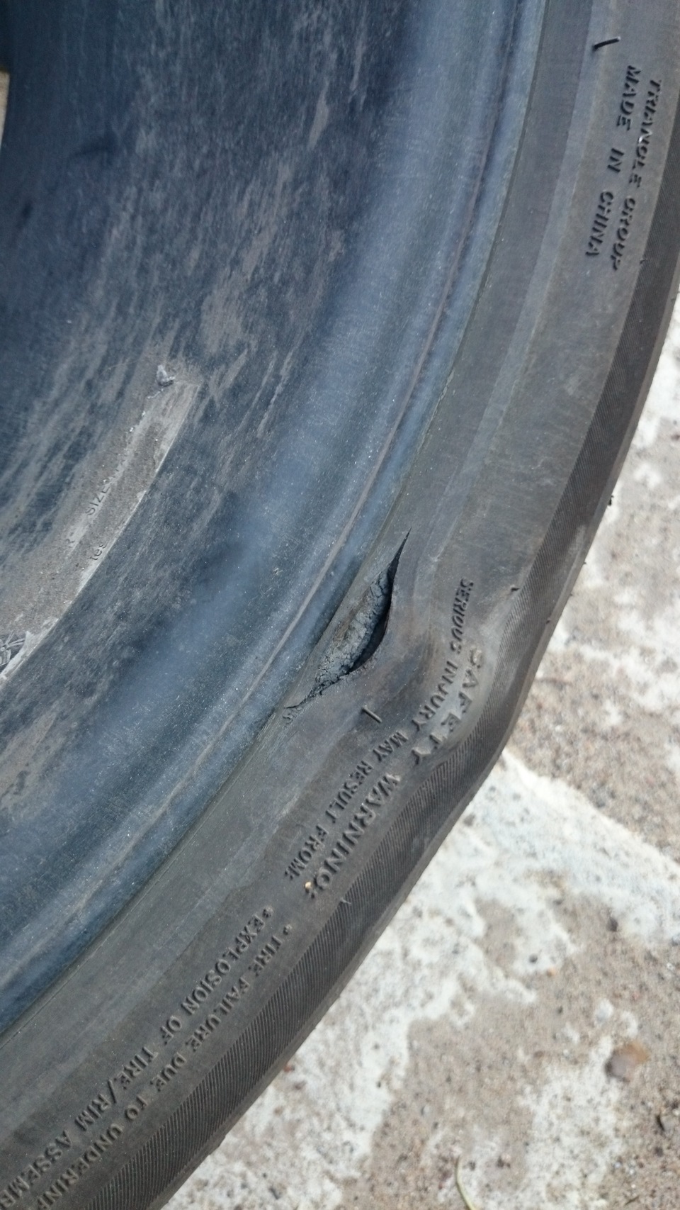 Боковой порез, грыжа! — Mazda 6 (1G) GG, 2,3 л, 2006 года | шины | DRIVE2