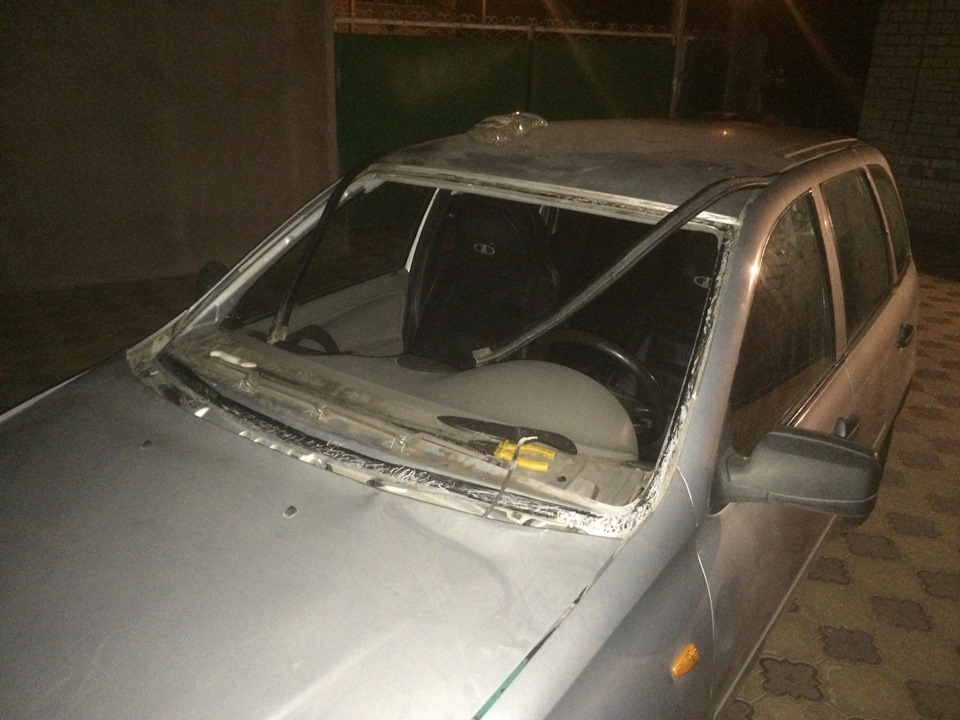 Про внезапное открытие капота — Lada Калина универсал, 1,6 л, 2011 года ...