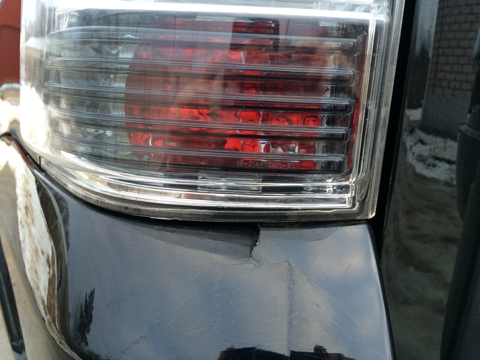 Мелкий ремонт пластикового обвеса — Mitsubishi Pajero (4G), 3,2 л ...