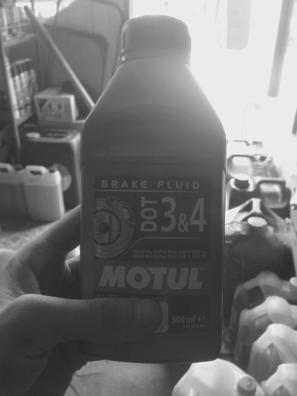 Замена тормозной жидкости — LADA 21099, 1,5 л., 2002 года | плановое ТО ...