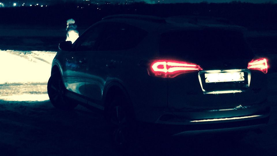 Чудеса — Toyota RAV4 (IV), 2 л, 2016 года | автозвук | DRIVE2