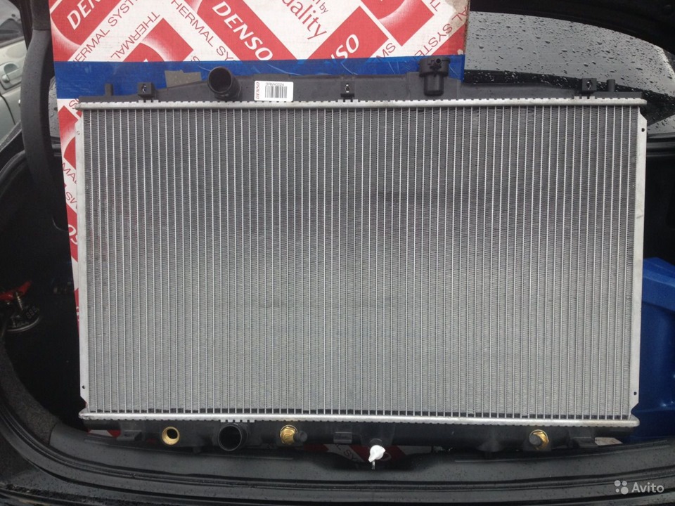 радиатор тойота камри 3. Denso drm36001 радиатор. Honda crv 2013 радиатор охлаждения. Denso радиатор 670x446. радиатор охлаждения denso.