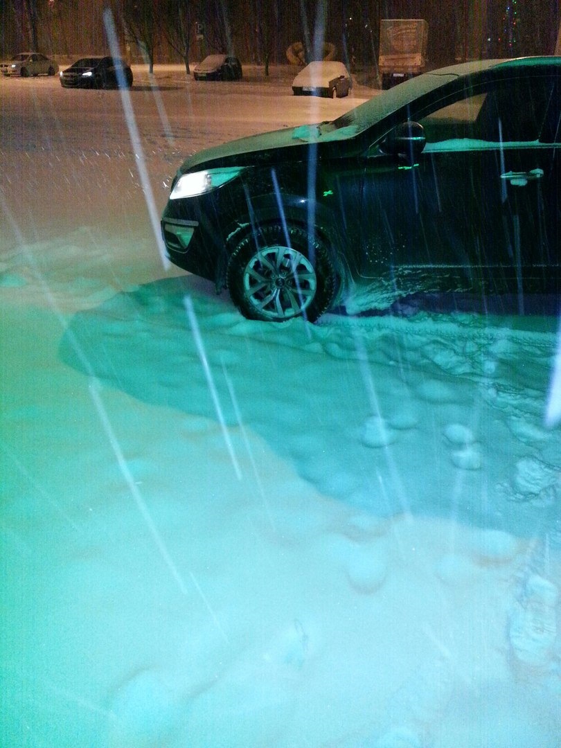 Нападало за ночь снежка )) — KIA Sportage (3G), 2 л, 2015 года | просто ...