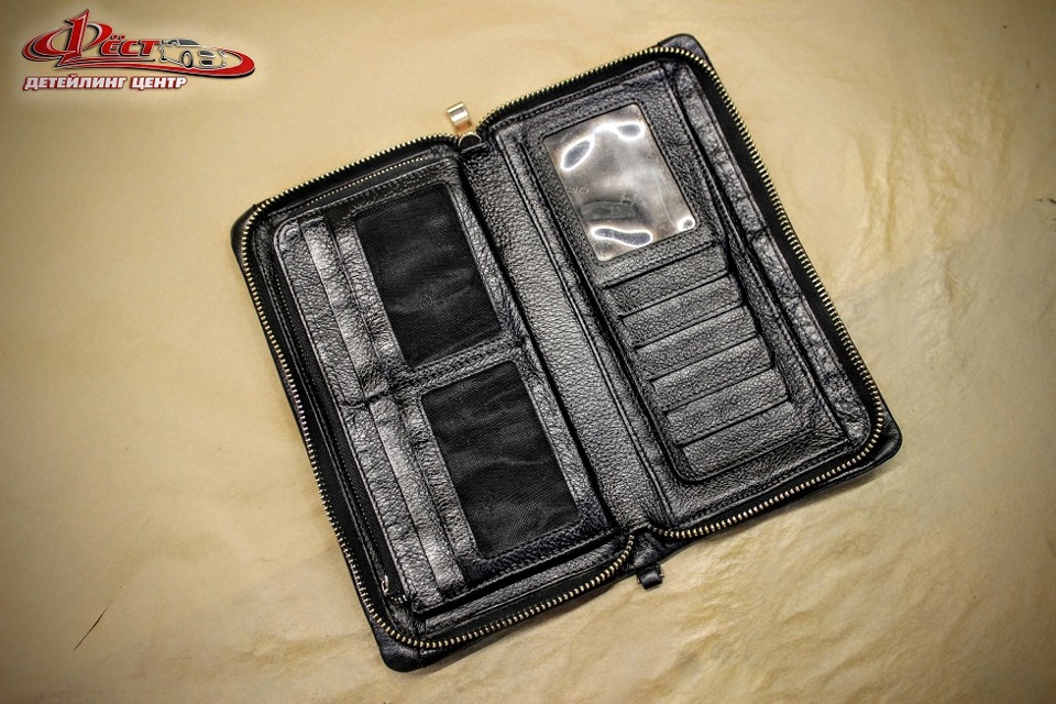 Визитница органайзер. Бумажник из кожи. Monetix wallet кошелек 2023. Coccinelle картхолдер кожаный. Кошелек мужской.