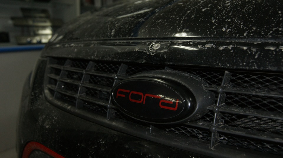 Виниловые наклейки на значки — Ford Focus Hatchback II, 2 л, 2011 года ...