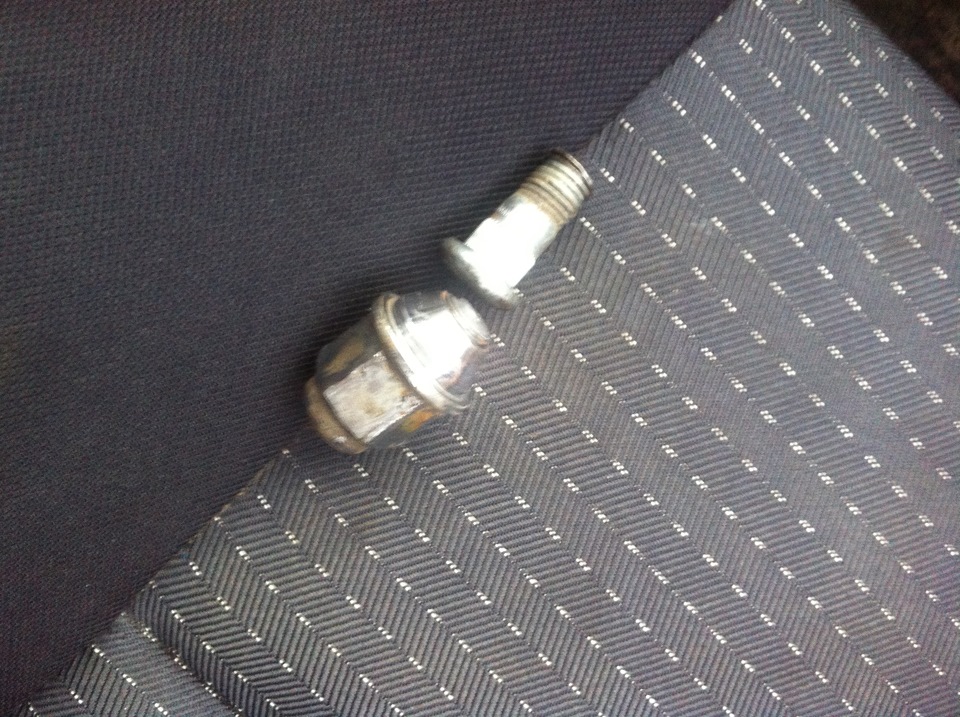 Сломалась шпилька — Hyundai Getz, 1,1 л, 2007 года | своими руками | DRIVE2