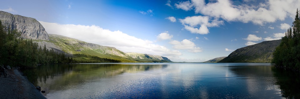 Самое крупное озеро на Кольском полуострове - информация и факты
