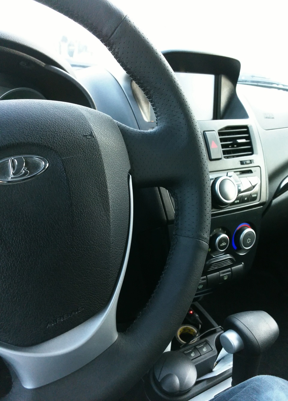 Кожаный руль Калина, перетяжка — Lada Калина 2 хэтчбек, 1,6 л, 2013 ...