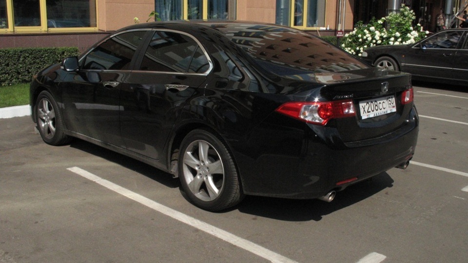 Honda Accord (8G) 2.4 бензиновый 2008 | Чёрная на Чёрном на DRIVE2