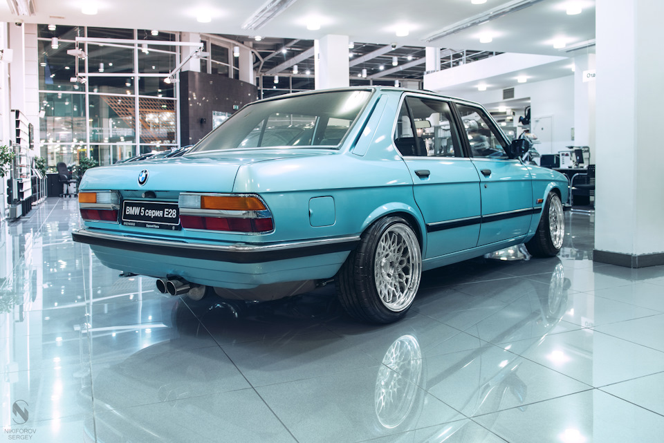 Фото в бортжурнале BMW 5 series (E39)