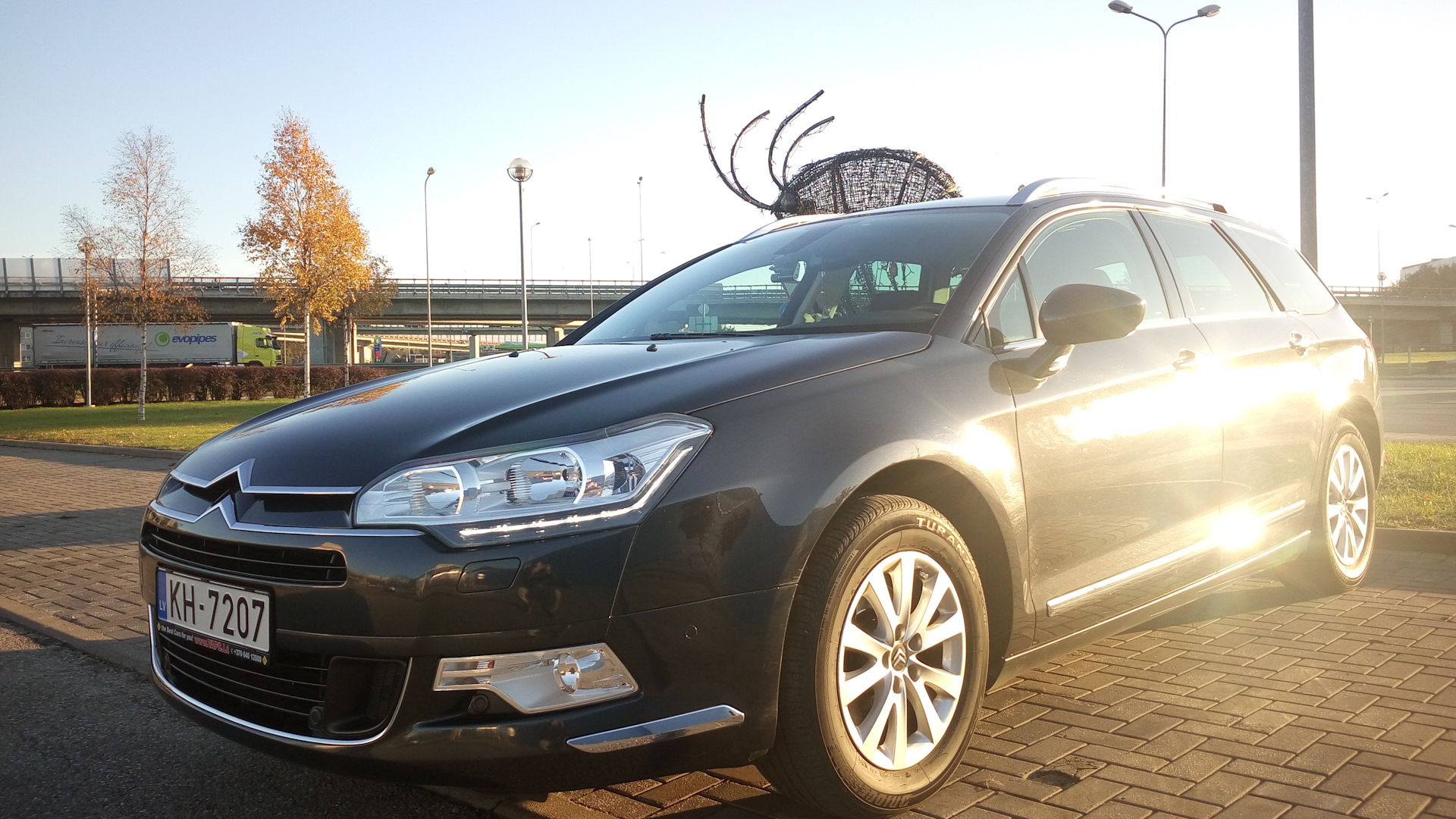 Citroen C5 (2G) 1.6 дизельный 2011 | 1.6 e-Hdi, робот на DRIVE2