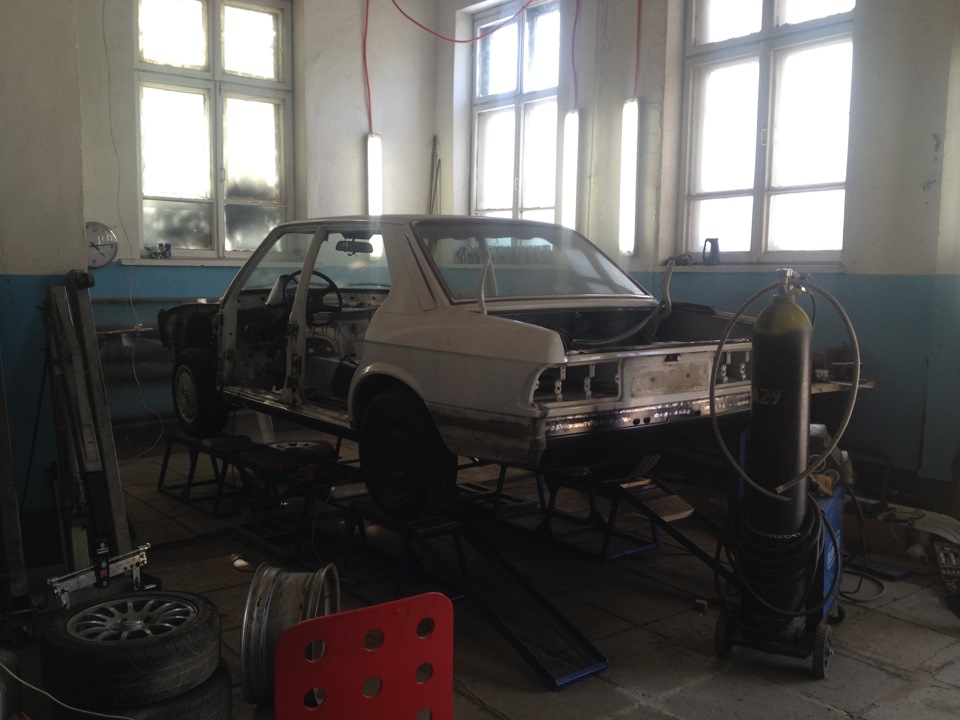 Вперед в прошлое или True Oldschool. — BMW 6 series (E24), 3,5 л, 1986 ...