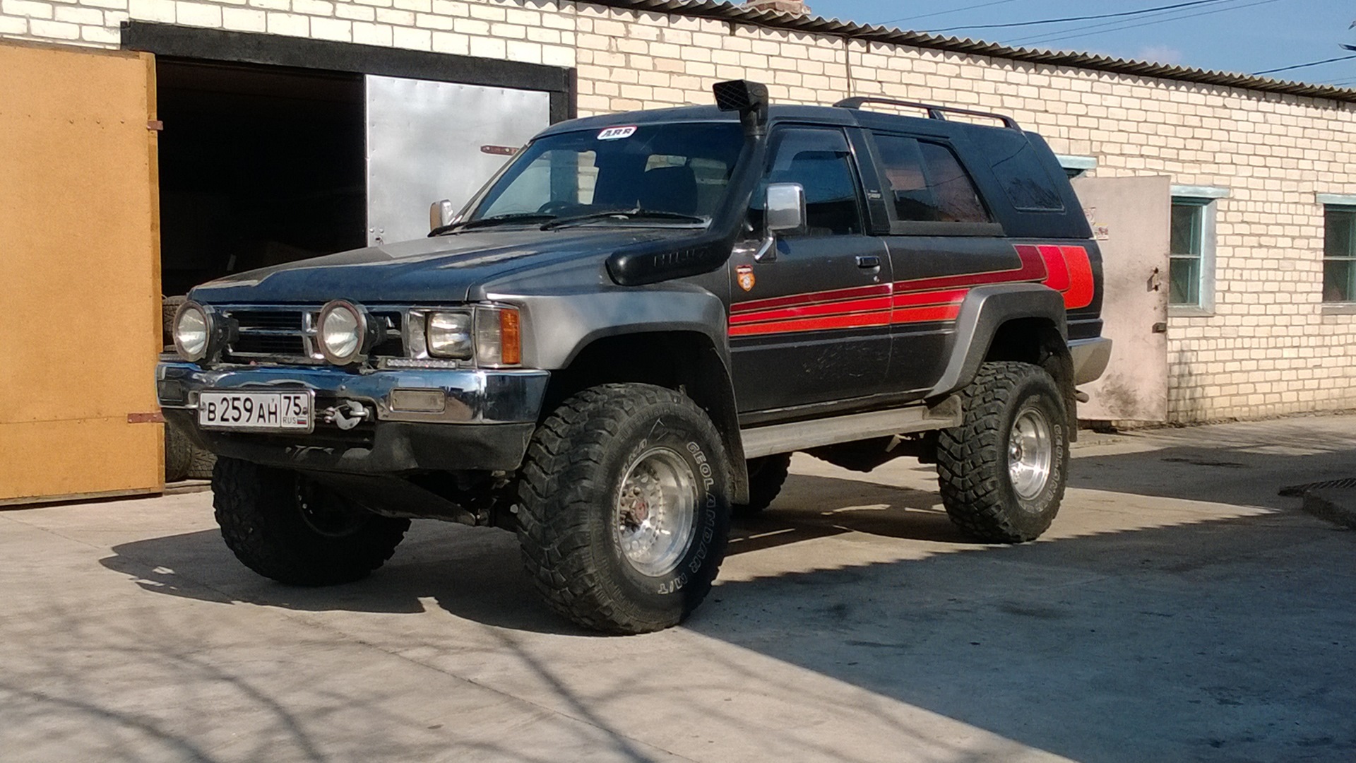 Toyota Hilux Surf (1G) 2.8 дизельный 1989 | 