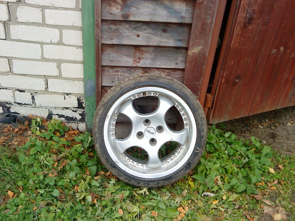 Ищу проставки с 4*100 на 4*108. — DRIVE2
