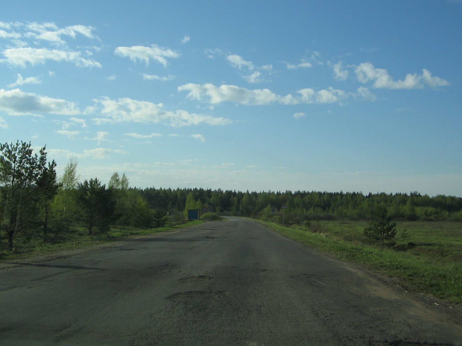 Переправа, переправа! Берег левый, берег правый