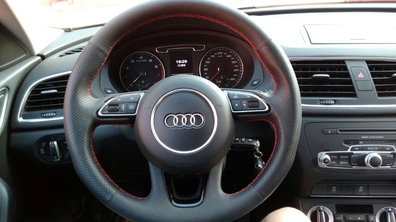 немного оставшихся от авто запчастей - Audi Q3 (1G), 2 л, 2015 года аксессуары D