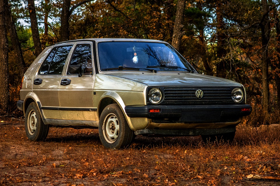 1984 гг. Фольксваген гольф 1984. Volkswagen Golf Golf 1984. Golf 2 1984. Фольксваген гольф 1.6 1984.