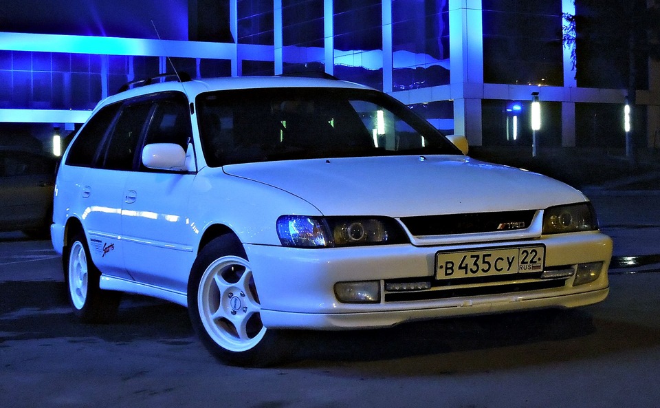 Королла 2000. Тойота Королла 2000. Toyota Corolla II 2000. Toyota Corolla 2.0 2000. Toyota Corolla 2.0 se.