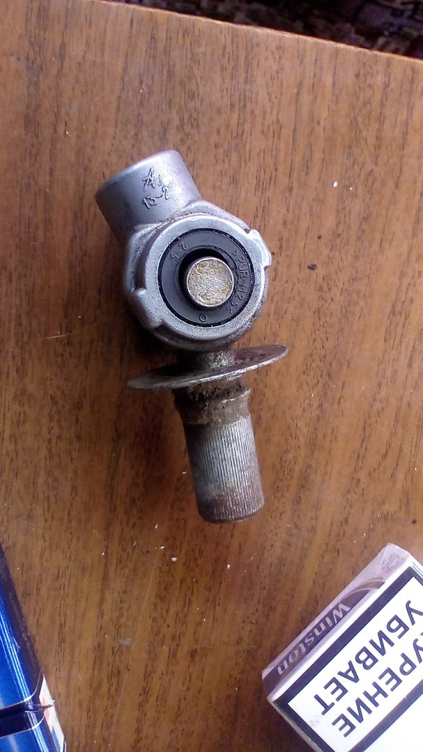 Замена карданчика кулисы на калиновский. — Lada 2115, 1,6 л, 2010 года ...