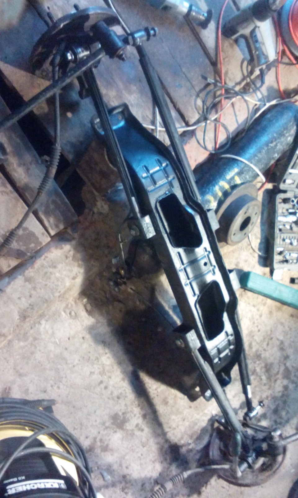 Задний подрамник — Chevrolet Lacetti SW, 1,6 л, 2007 года | запчасти ...