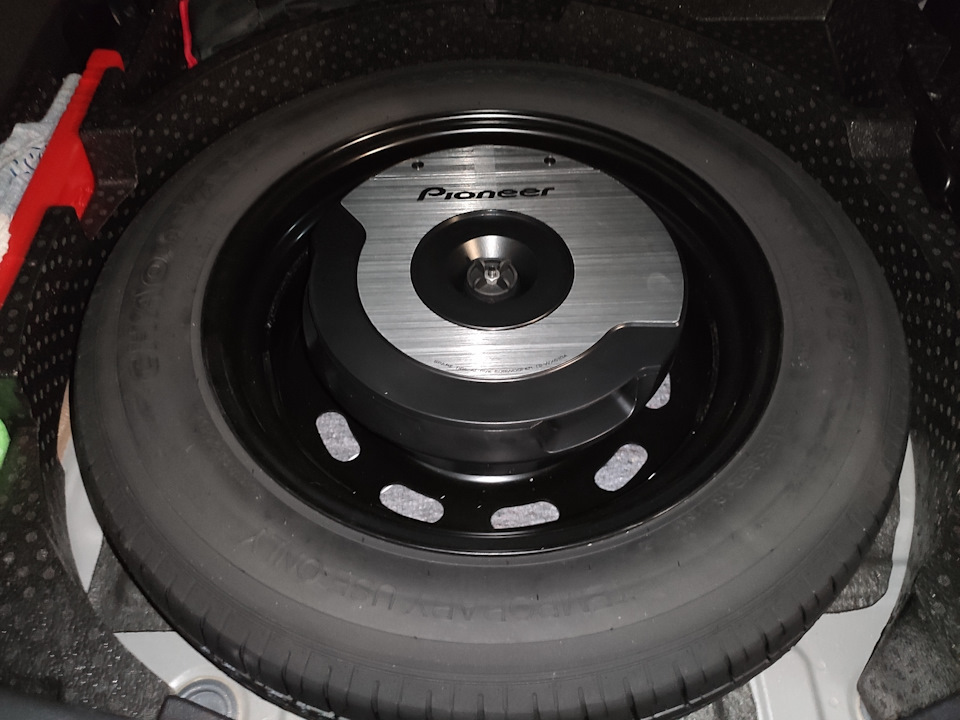 Сабвуфер в хавал ф7. Сабвуфер haval h6. Haval f7 стелс сабвуфер. Активный сабвуфер в haval f7. Короб стелс на хавал ф7.