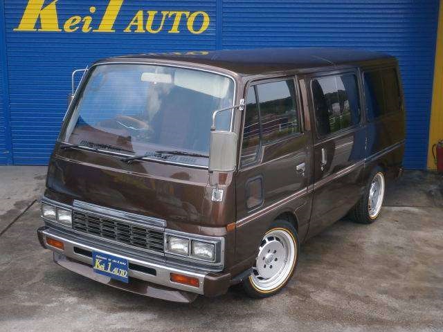 Nissan Caravan 24