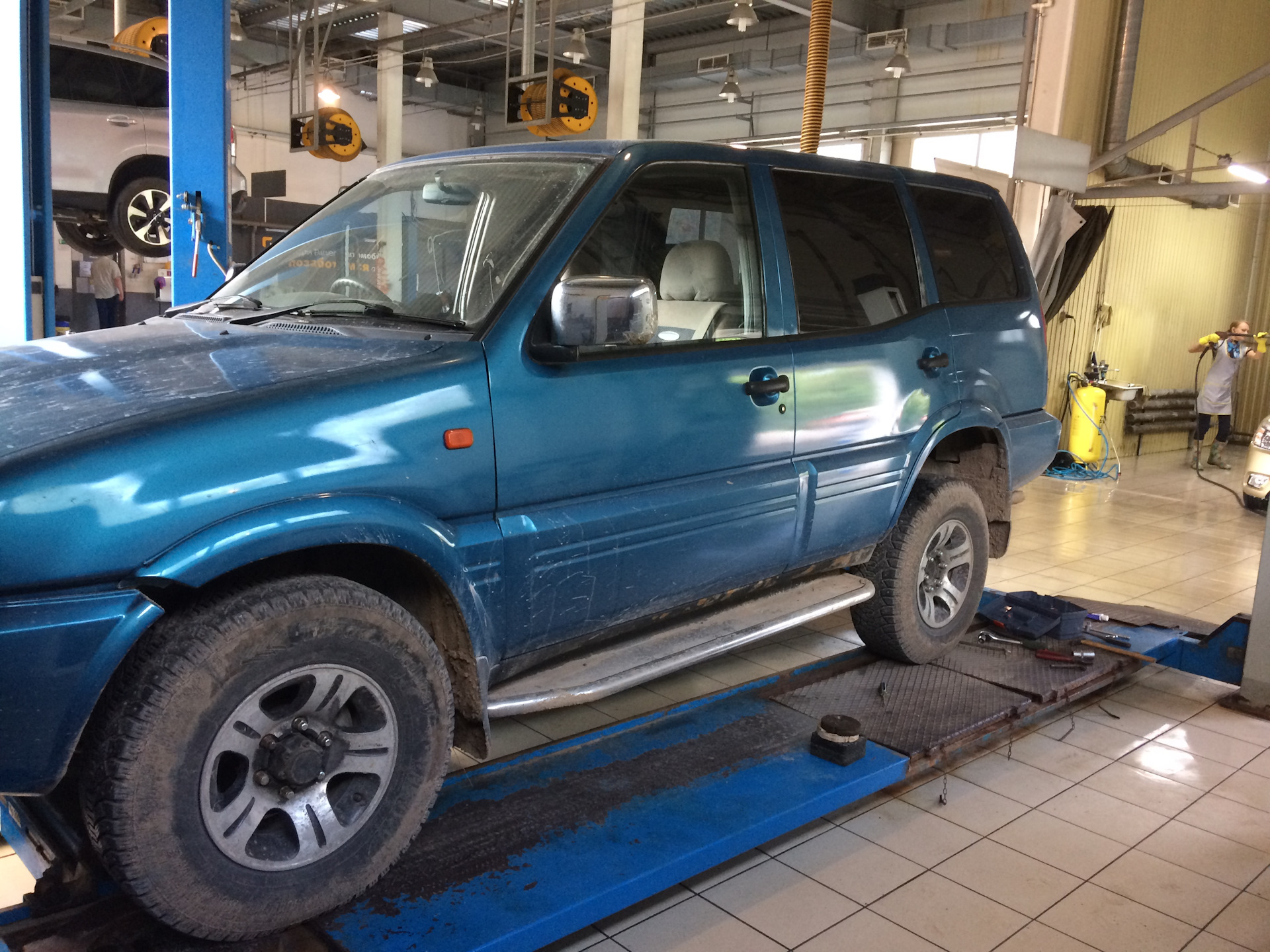 какие амортизаторы можно поставить на nissan mistral какие амортизаторы можно поставить на nissan mistral